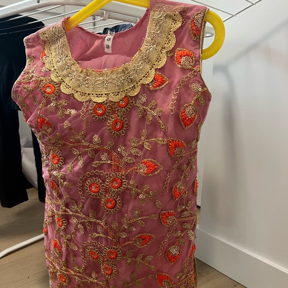 Sharara style pant suits for girl age 5-6. In gently used condition - Picture 3 of 5